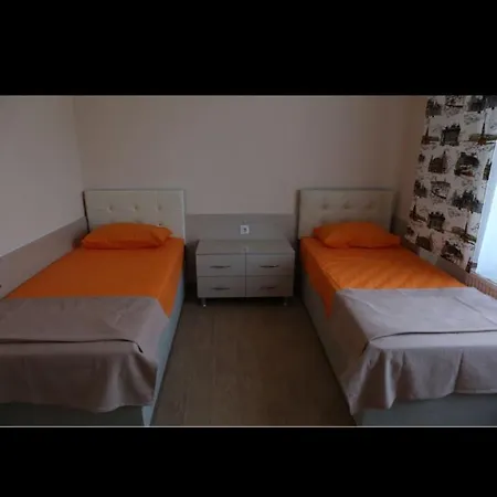Uckardes Homestay *